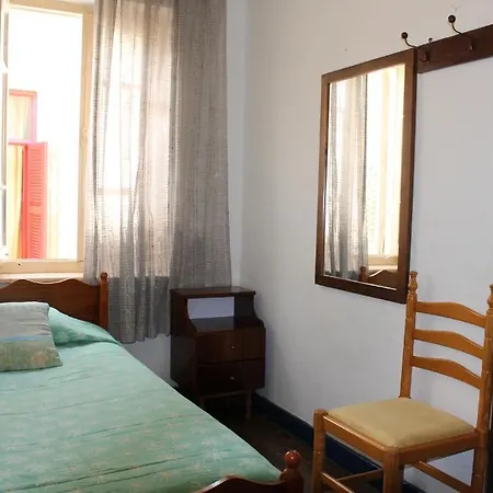 Trianon - Old Town 旅馆 Paphos