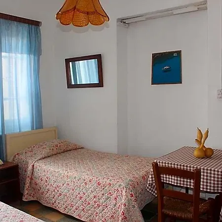 Hostel Trianon - Old Town *