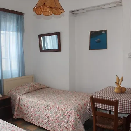 Trianon Albergue *