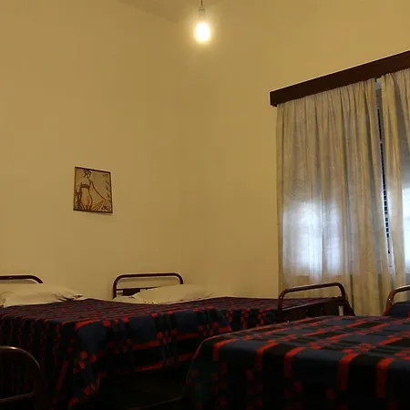 Hostel Trianon - Old Town *