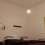 Hostel Trianon - Old Town *