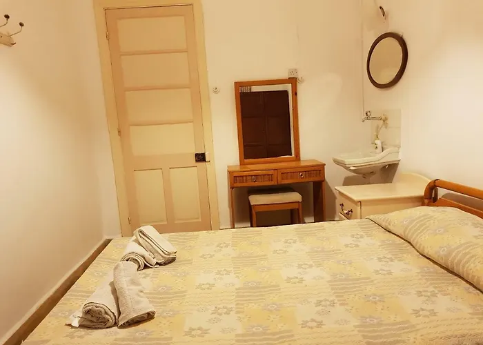 Hostal Trianon - Old Town *